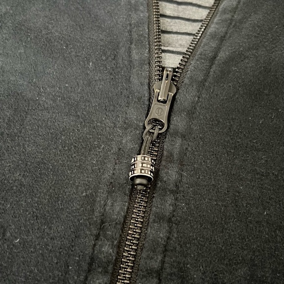 Lululemon reversible black hoodie Size 4 - Picture 2 of 5